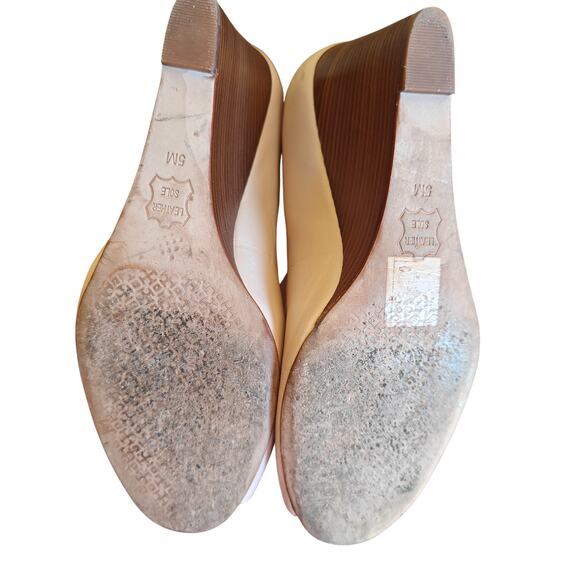 Tory Burch Pink Leather Wedge Peeptoe Heels Gold Logo Size 5M - Picture 5 of 5